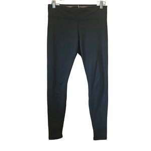 ￼ Fabletics ￼black leggings‎ size small